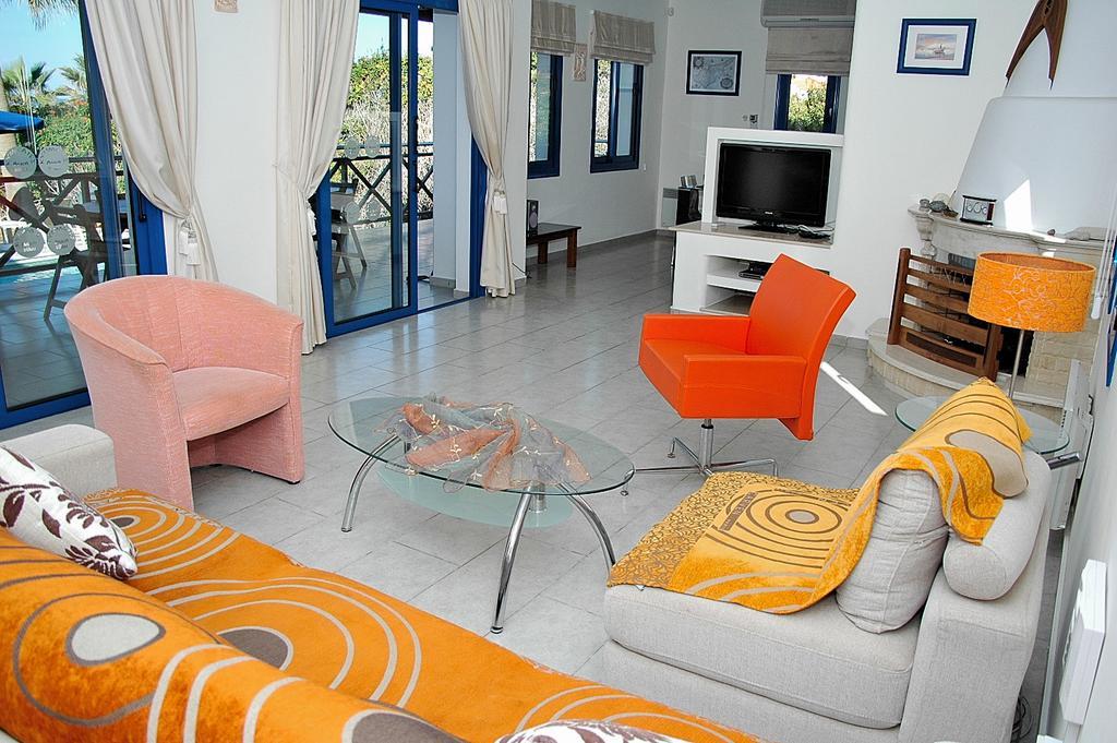 Kymmates Beach Front Villas Pafos Dış mekan fotoğraf