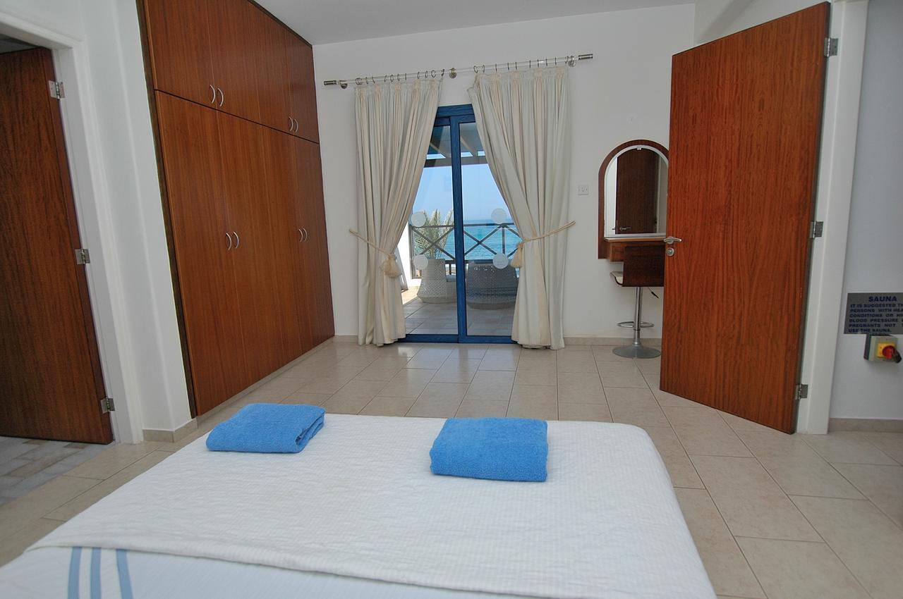 Kymmates Beach Front Villas Pafos Dış mekan fotoğraf